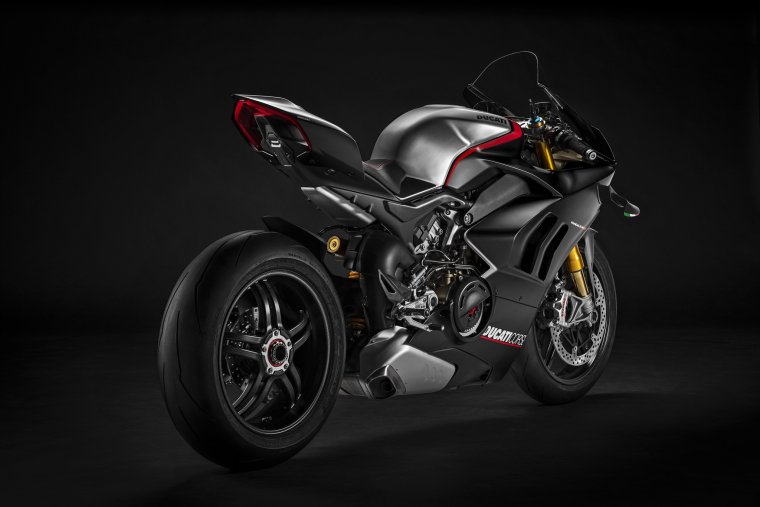 Ducati Streetfighter v4 s 2021