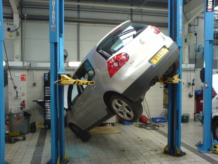 Подъемник для авто