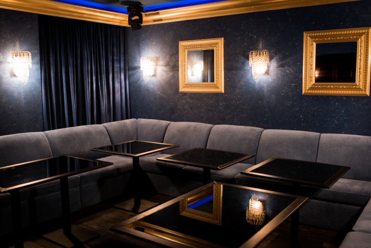 Караоке с отдельными комнатами