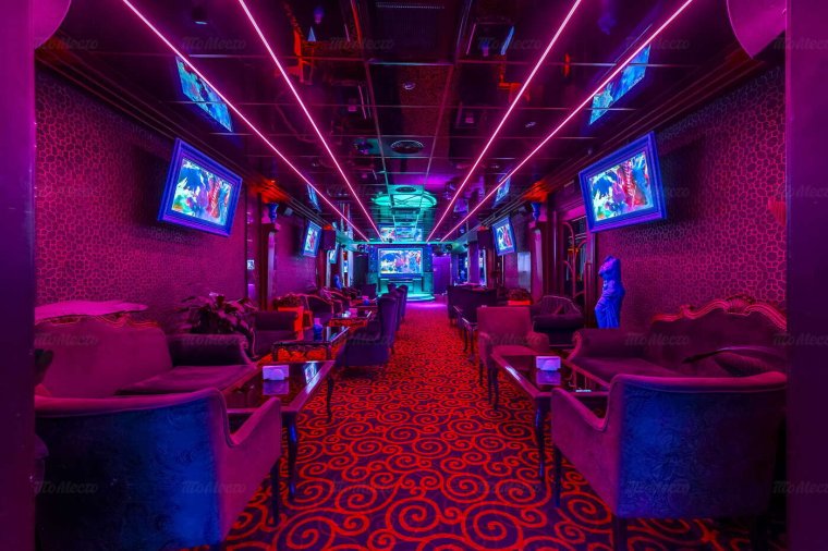 Караоке в Японии кабинки