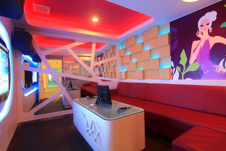 Вип зона в кафе