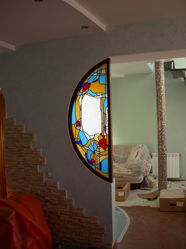 Межкомнатное окно в спальную