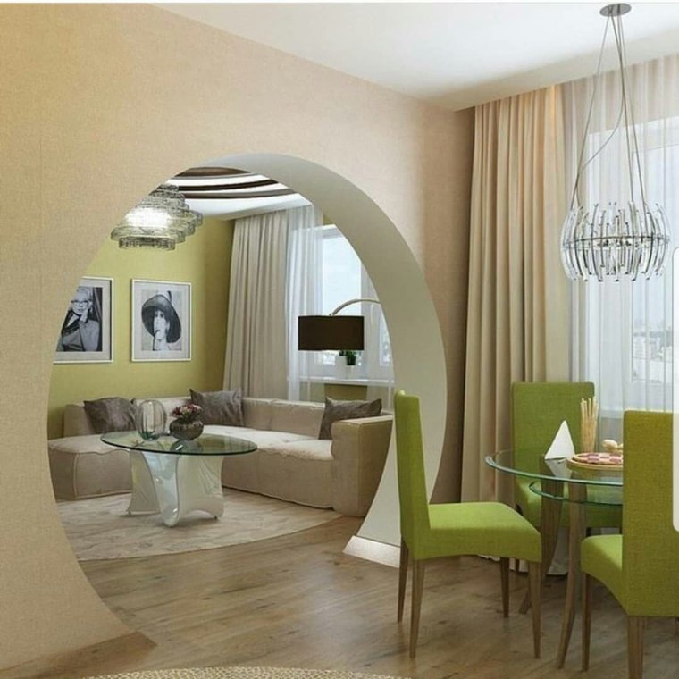 Кухня с аркой в гостиную