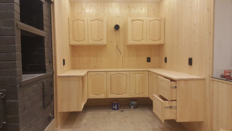 Самодельная мебель для кухни уродская