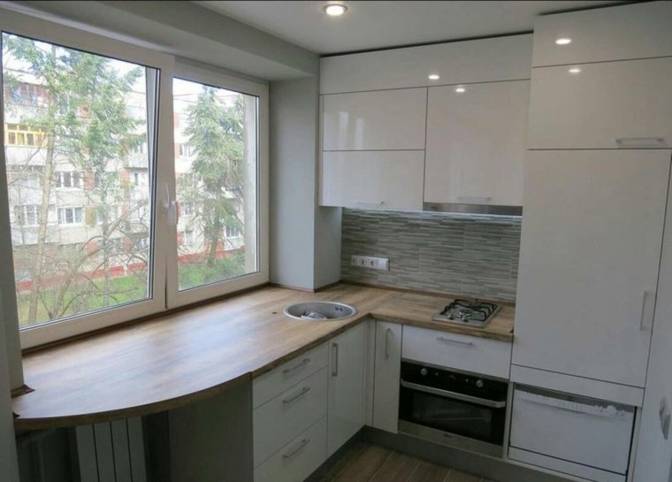 Подоконник-столешница на кухне