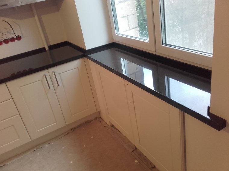 Кухонный подоконник столешница