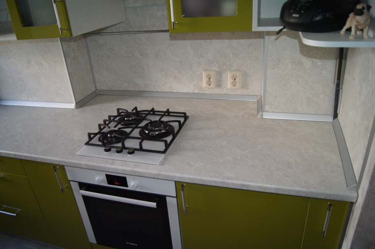 Королевский опал светлый столешница Скиф