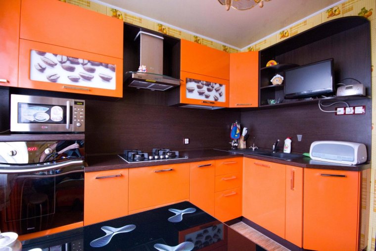 Своими руками сделать встроенный телевизор на кухню