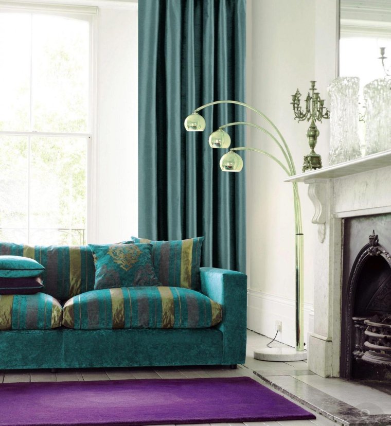 Изумрудно- коричневый диван