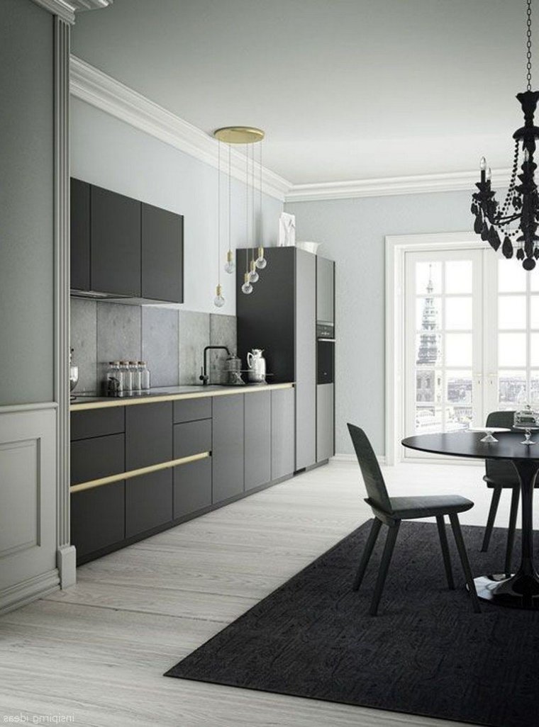 Кухня в серых тонах