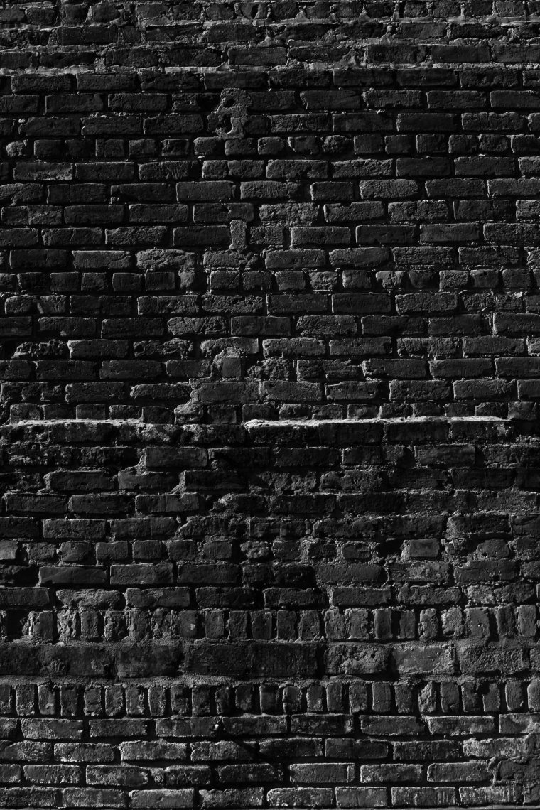 Кирпичная стена