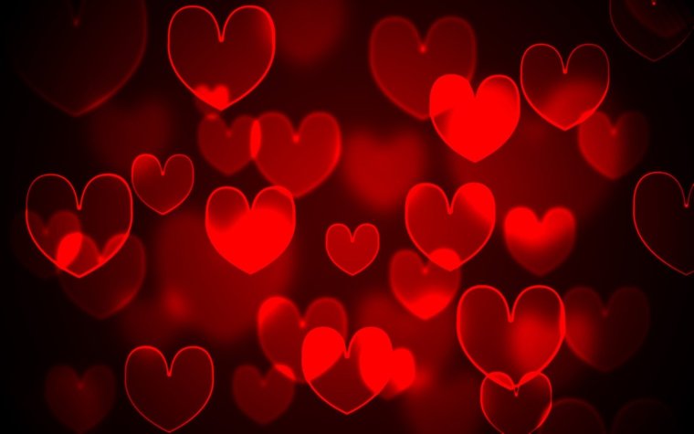 Сердце на темном фоне