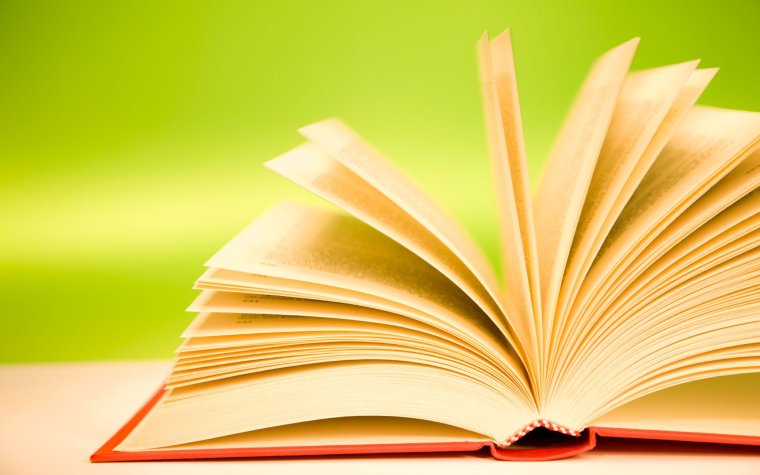 Красивый фон с книгами