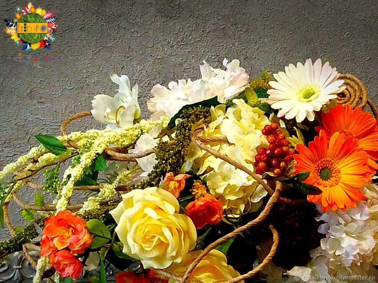 Оригинальные цветочные композиции