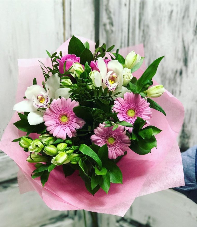 Букет на 1 сентября первокласснику