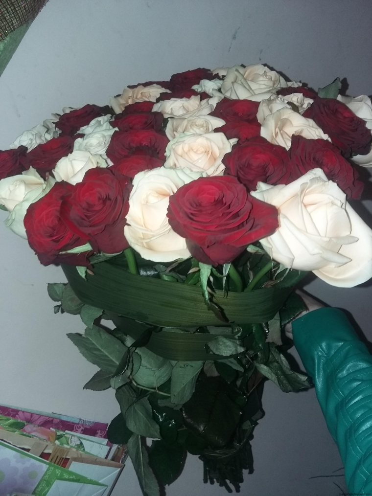 Букет цветов в домашней обстановке