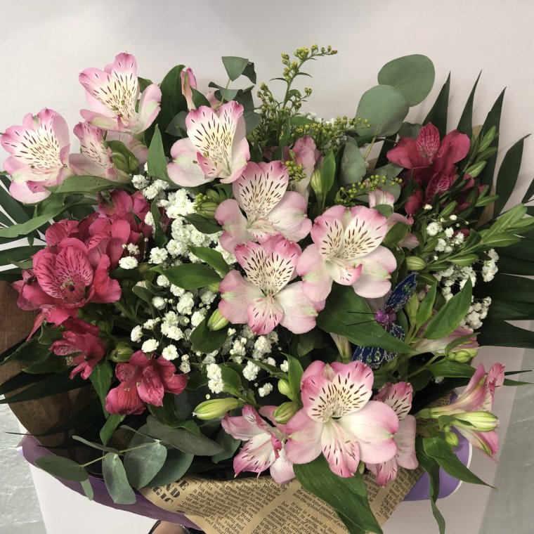 Альстельмерии букет