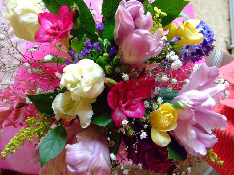 Домашний букет цветов