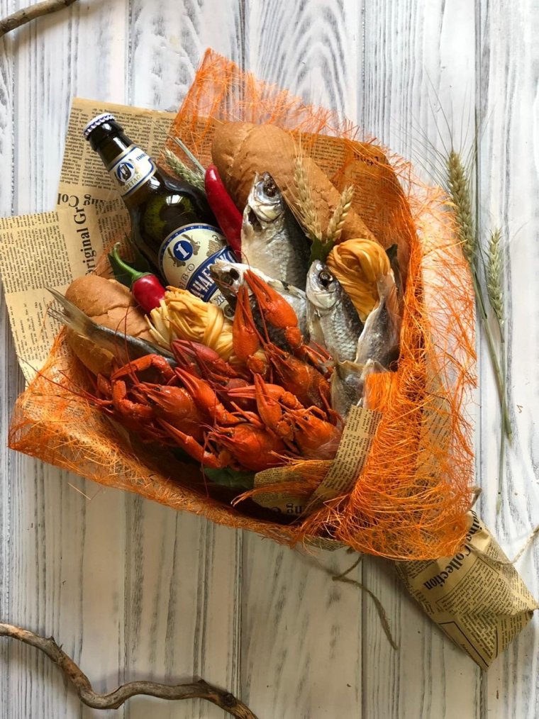 Букет из пива и рыбы