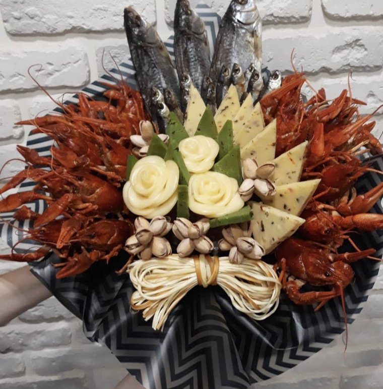 Букеты с рыбой для мужчин