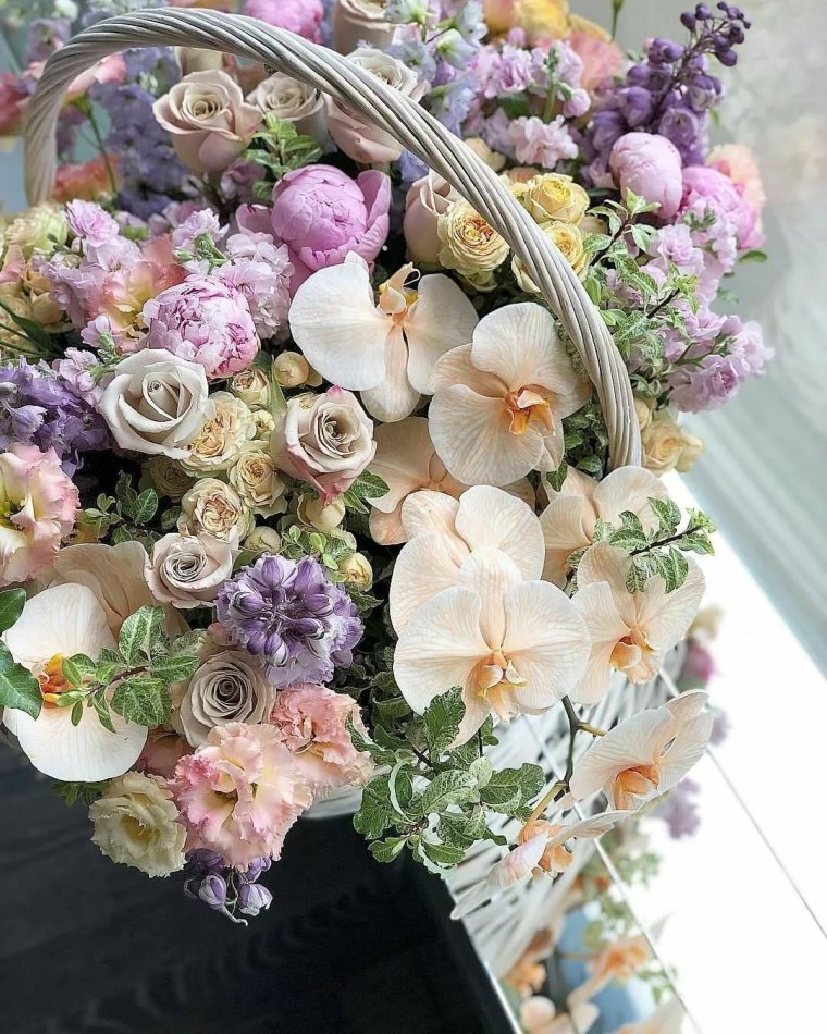 Букет шикарный розовый