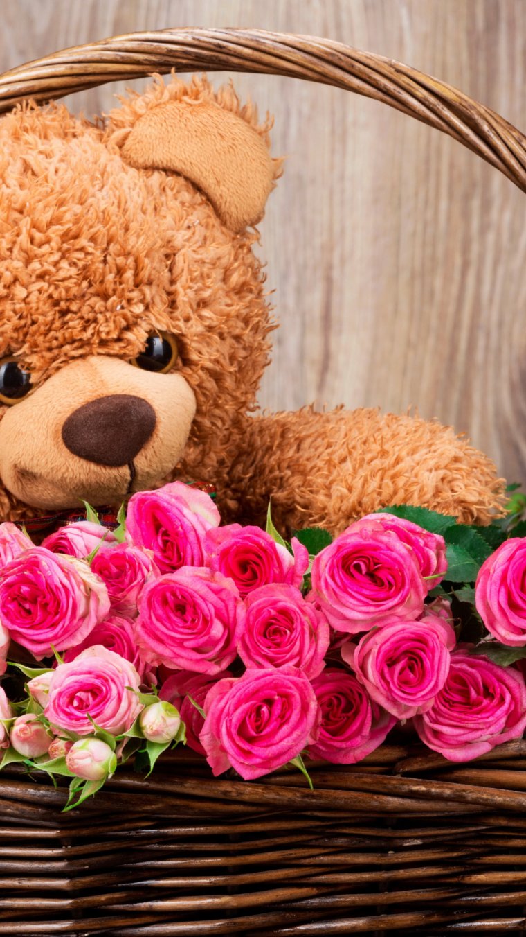 Мишка с цветами