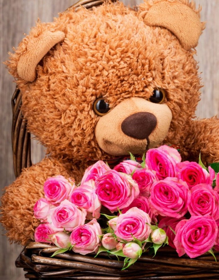 Мишка с цветами