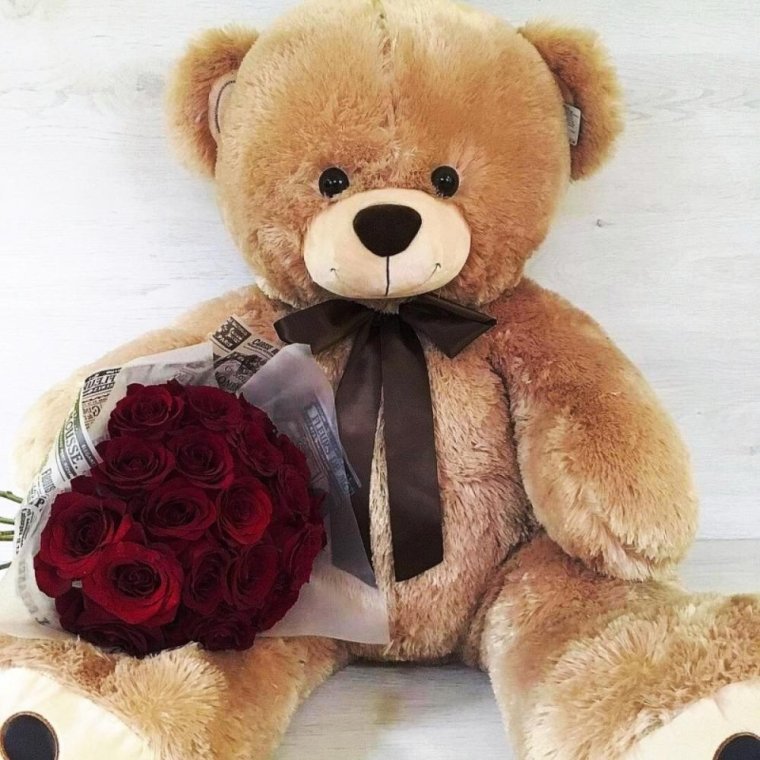 Мишка и цветы