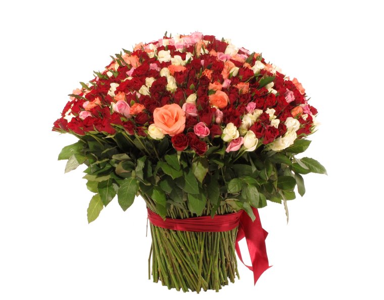 101 Пионовидная роза в корзине