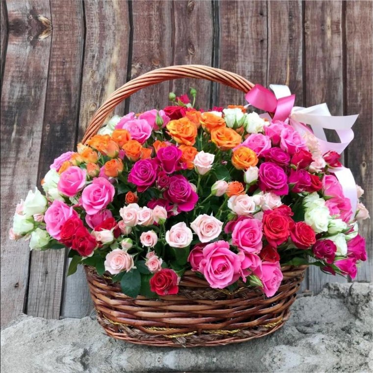 Корзинка с цветами