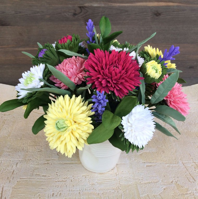 Георгины букет