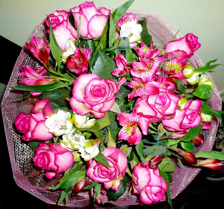 Красивый букет дома