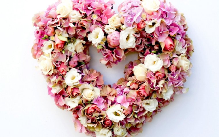 Сердечко из цветов