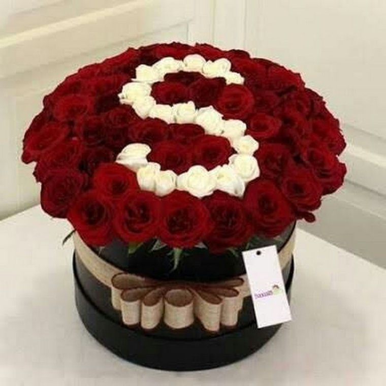 Объёмные цветочные буквы