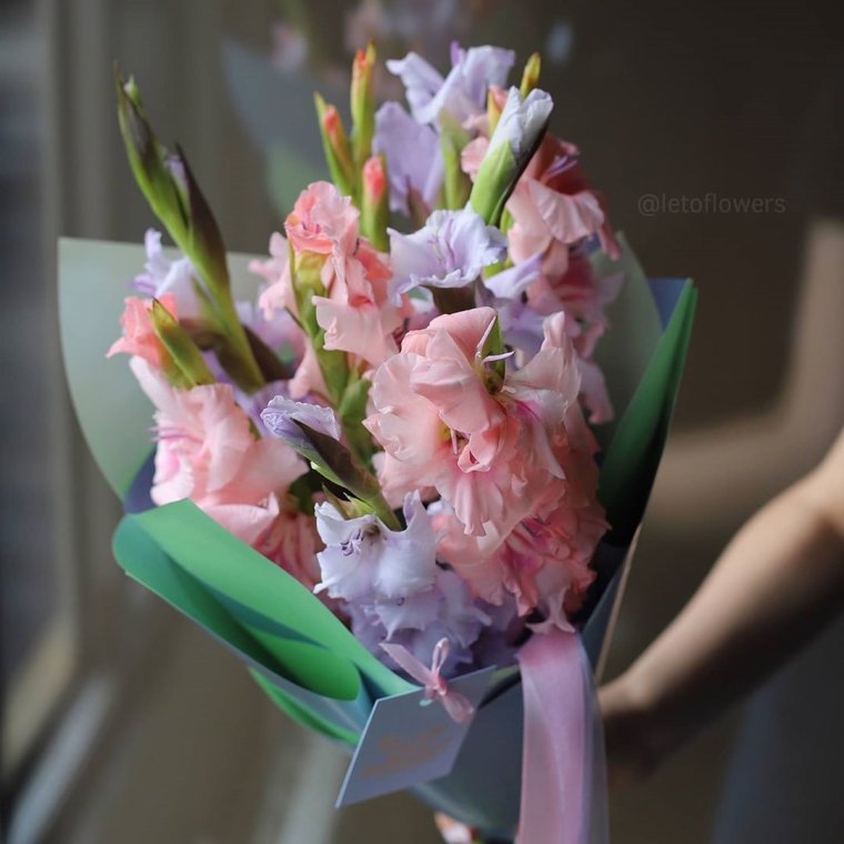 Букет из гладиолусов