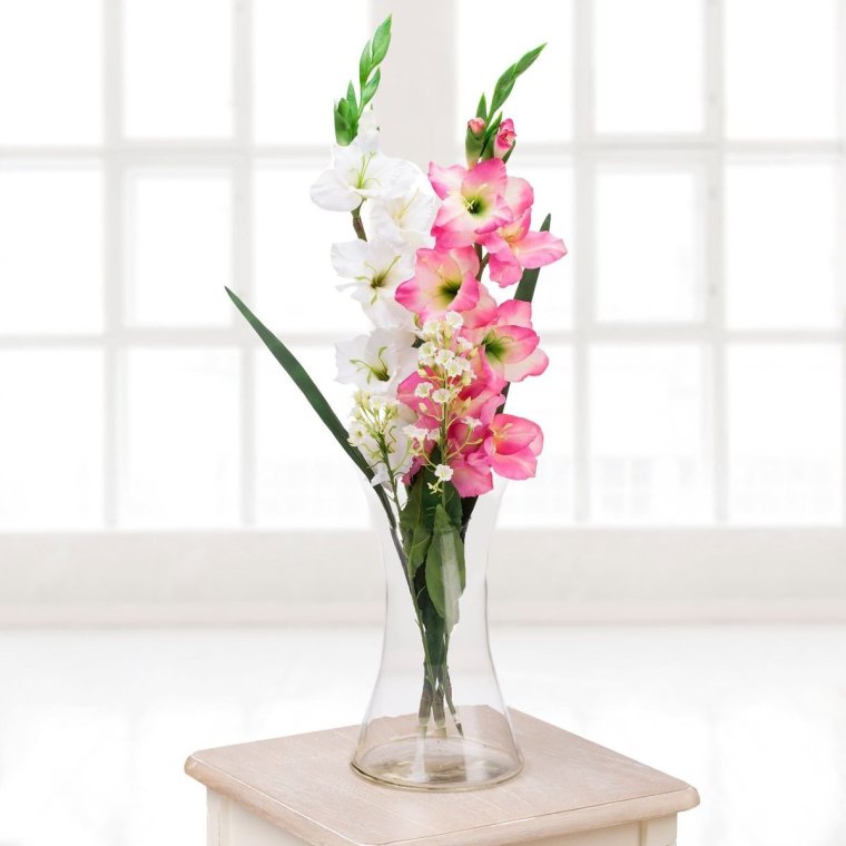 Букет гладиолусов