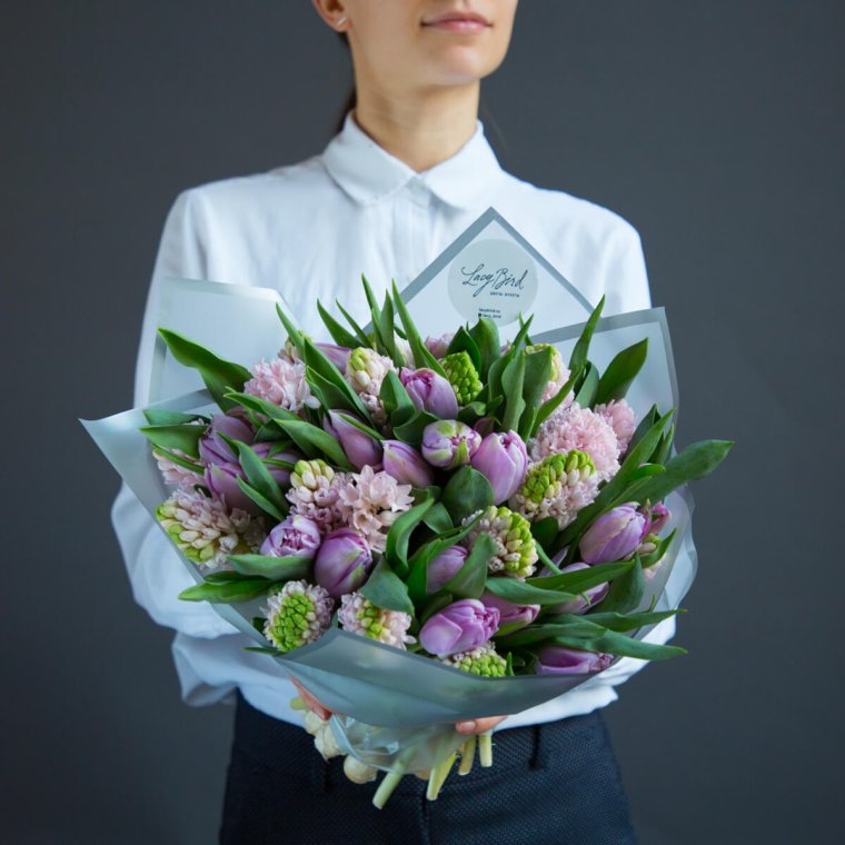 Тюльпаны с лавандой букет