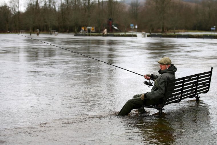 Приколы на рыбалке