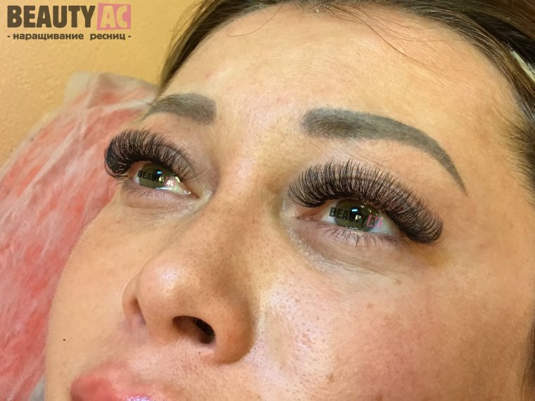 Перебор с ресницами