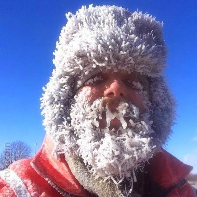 Суровая холодная зима