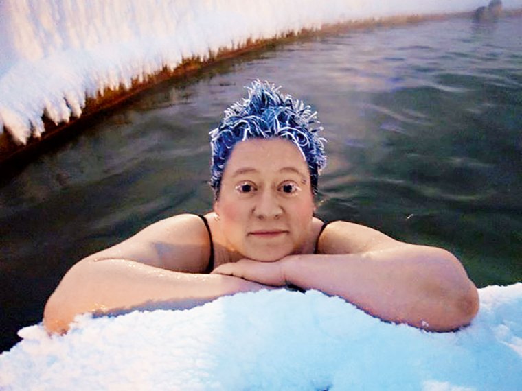 Человек в инее