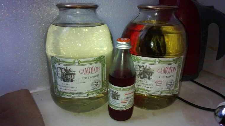 Вино в трехлитровых банках