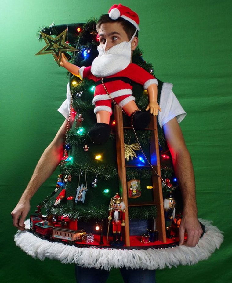 Оригинальный костюм на новый год