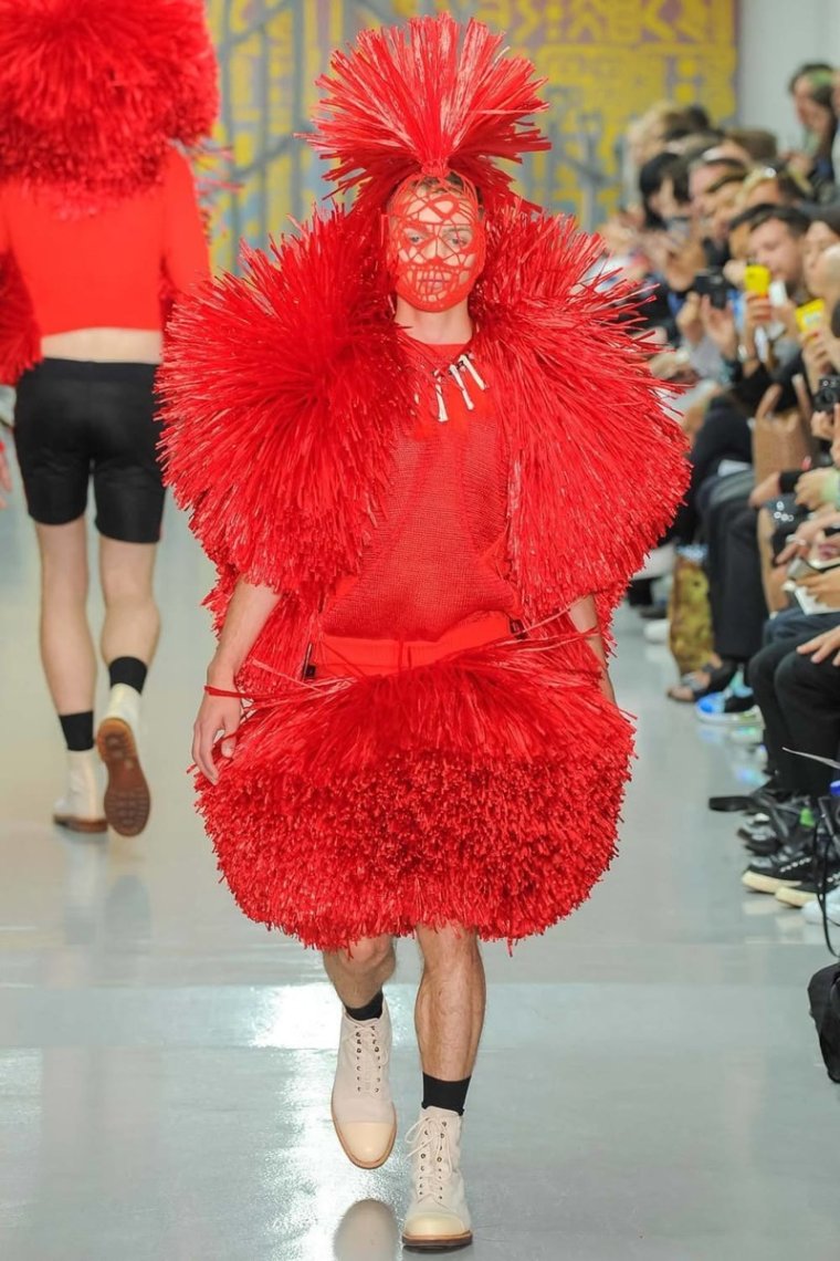 Странная одежда