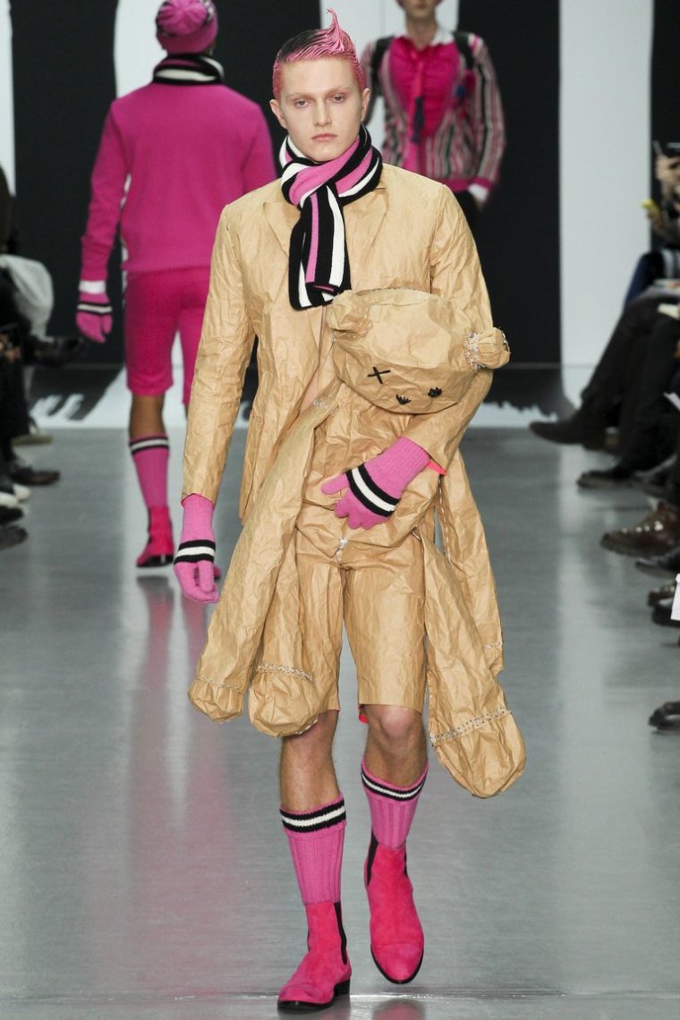 Необычные показы мод