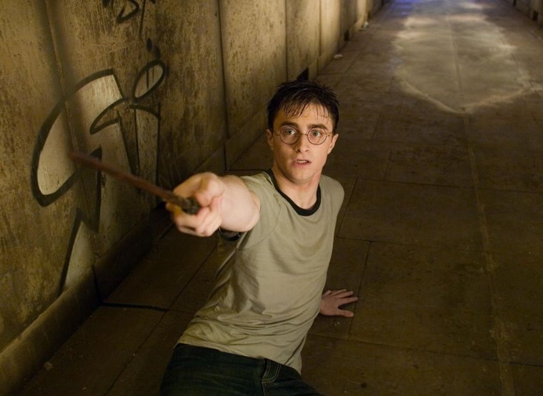 Дэн Рэдклифф на съемках Гарри Поттера