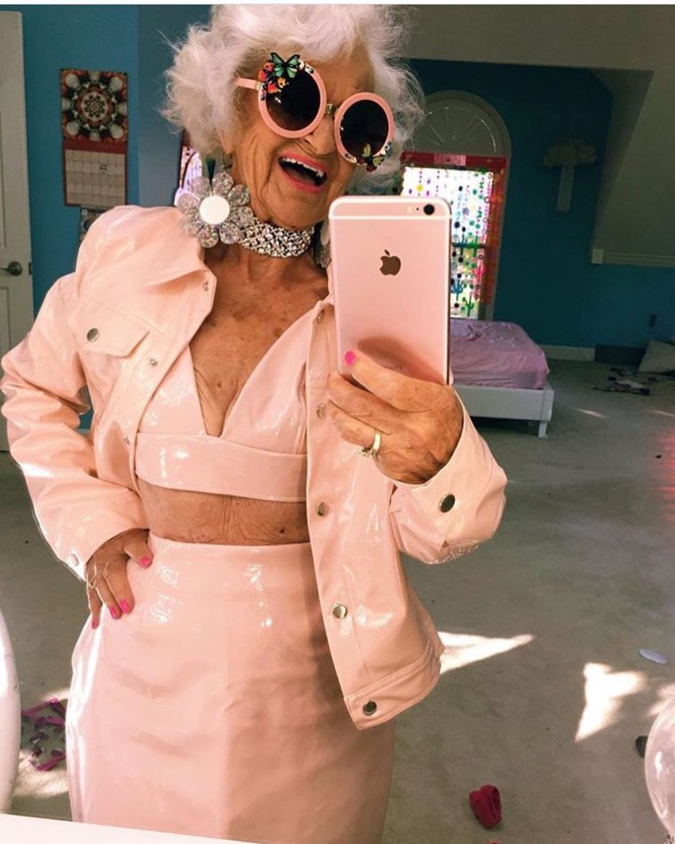 Хелен Ван Винкл