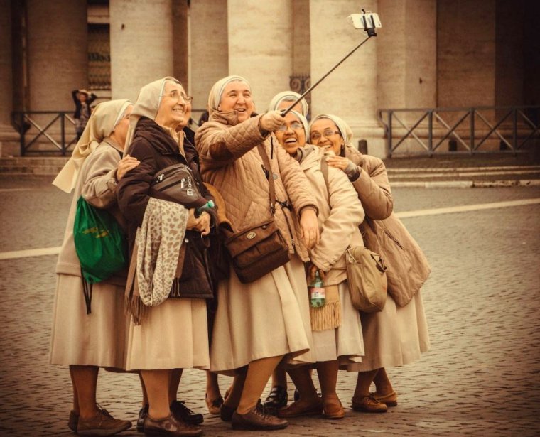 Бабки прикол