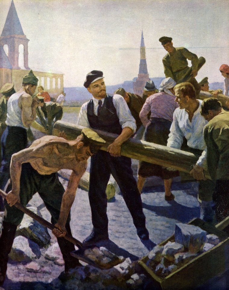 Ленин на субботнике с бревном