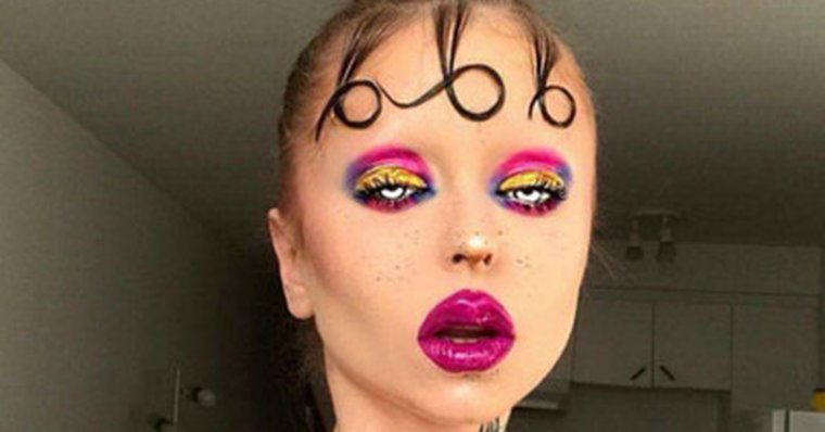 Смешной и странный мейкап